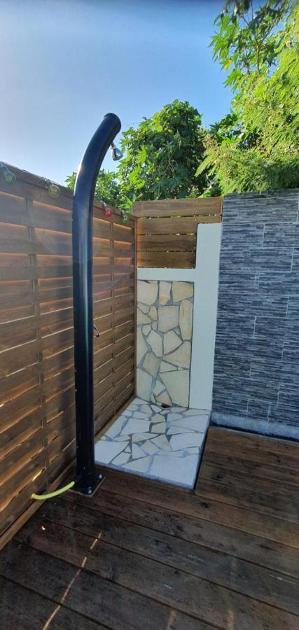 "Chez Claudia "Charmant Logement Avec Jacuzzi Privatif En Toute Intimite Sur Belle Terrasse Exterieure En Bois Et Piscine Courcelles Экстерьер фото