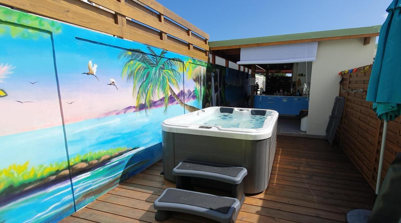 "Chez Claudia "Charmant Logement Avec Jacuzzi Privatif En Toute Intimite Sur Belle Terrasse Exterieure En Bois Et Piscine Courcelles Экстерьер фото