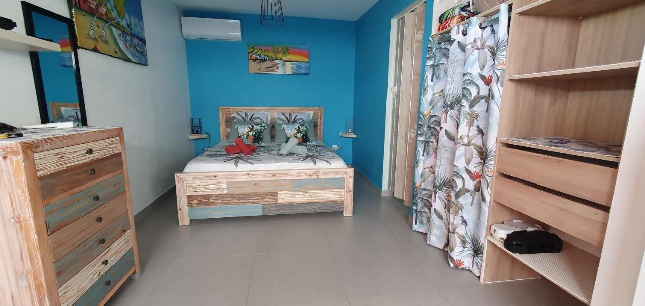 "Chez Claudia "Charmant Logement Avec Jacuzzi Privatif En Toute Intimite Sur Belle Terrasse Exterieure En Bois Et Piscine Courcelles Экстерьер фото