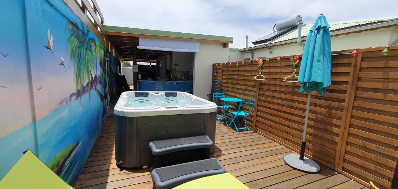 "Chez Claudia "Charmant Logement Avec Jacuzzi Privatif En Toute Intimite Sur Belle Terrasse Exterieure En Bois Et Piscine Courcelles Экстерьер фото